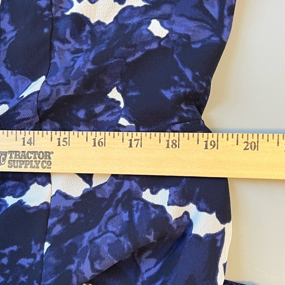 Talbots Elegant Navy Blue Floral Dress 16P - Picture 7 of 7
